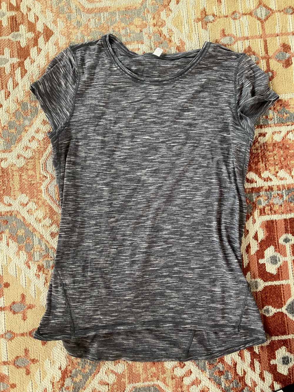 Lululemon Women’s Short Sleeve Heathered Gray Athletic Tshirt